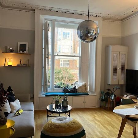 Gorgeous 2 Bedroom Flat In Charming Swiss Cottage Лондон Екстер'єр фото